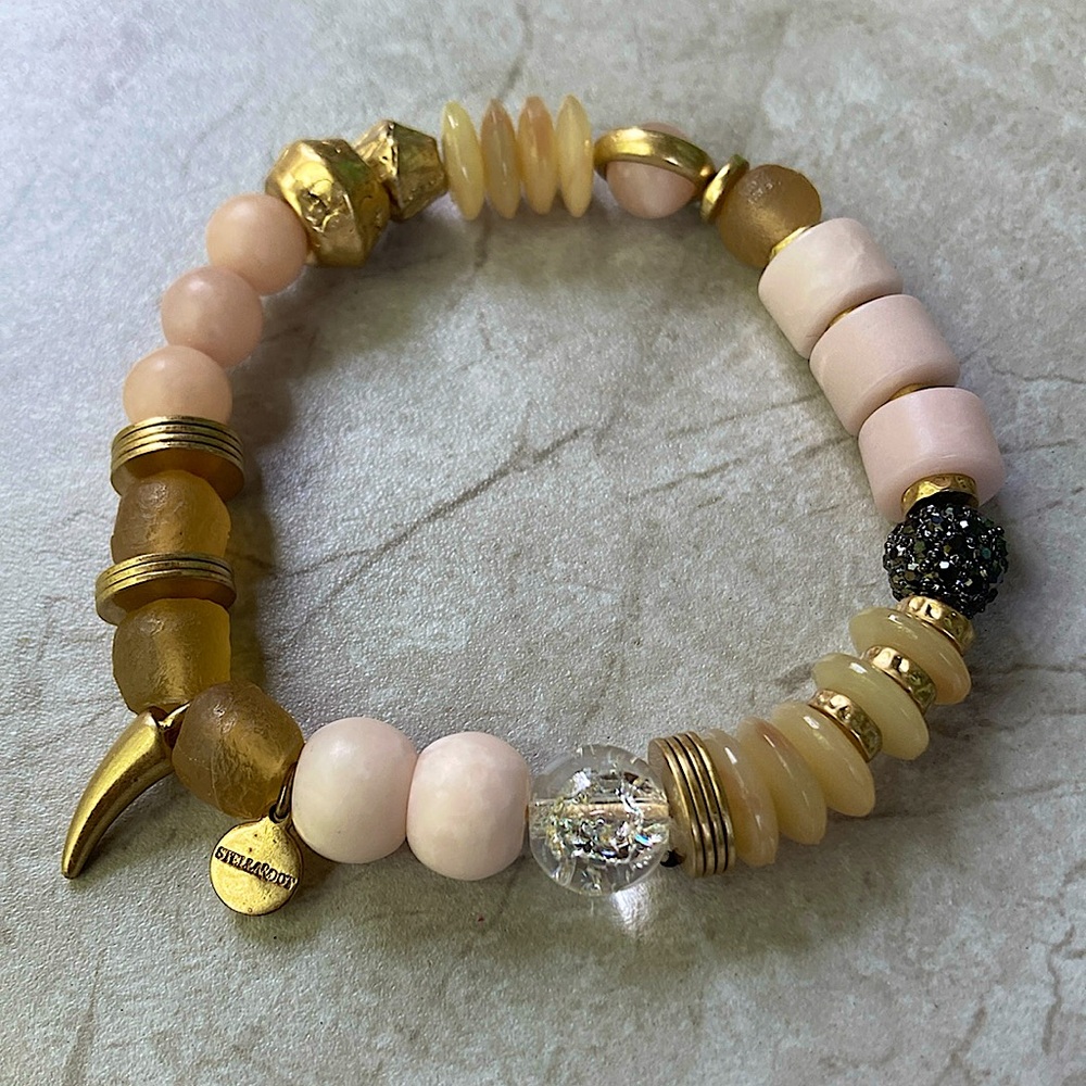 Stella & Dot Ada Intention Bracelet - Courage